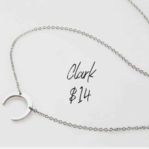 NWT Plunder Clark Necklace